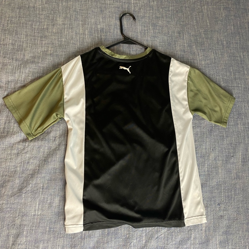 Boys Puma Tee.